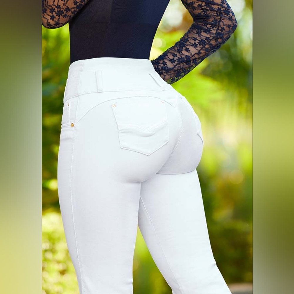 Colombian White Pants